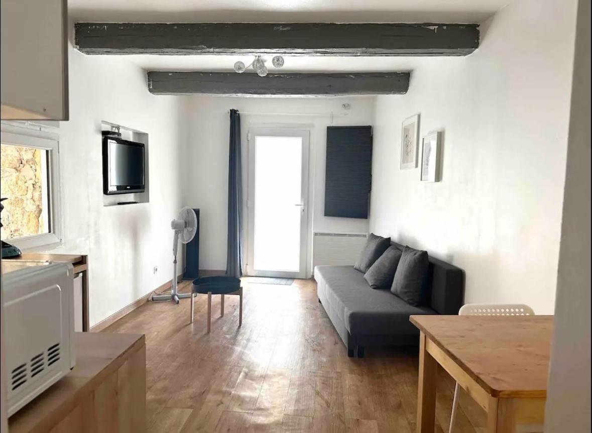 索尔格Chez Camille Et David公寓 外观 照片