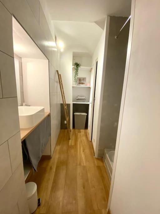 索尔格Chez Camille Et David公寓 外观 照片