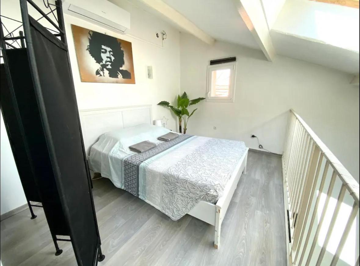 索尔格Chez Camille Et David公寓 外观 照片